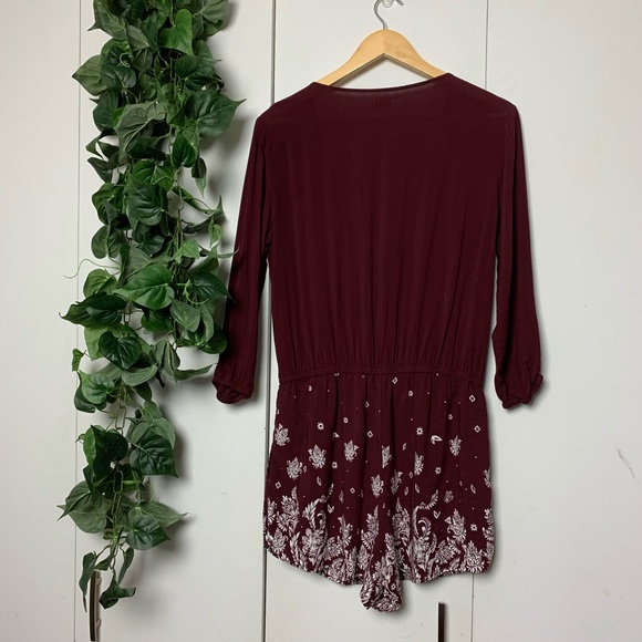 Maroon Loose/Free-fitting Romper - Picture 10 of 15